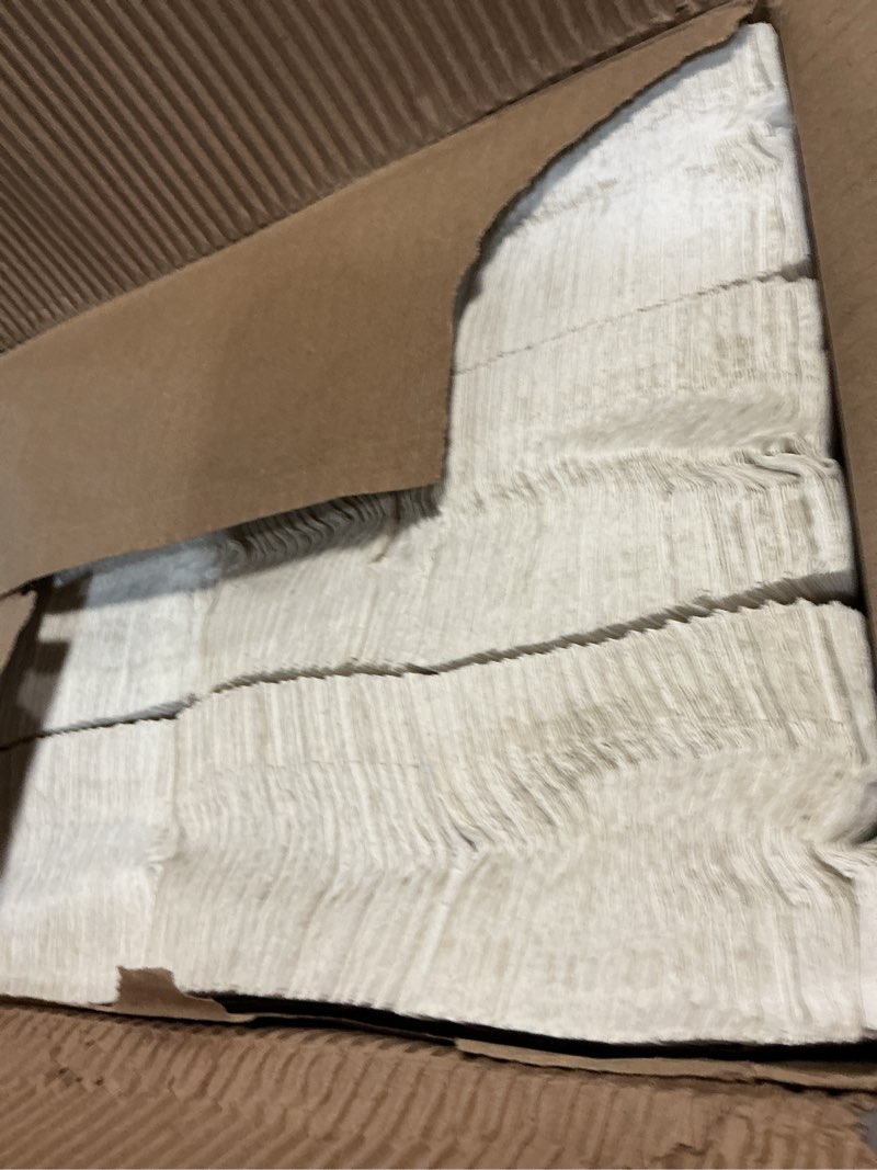 Condition photo showing Good Condition for genuine joe c-fold towels 1-ply 13 x10-1/8  200 towels/pk 12/ct we 21120