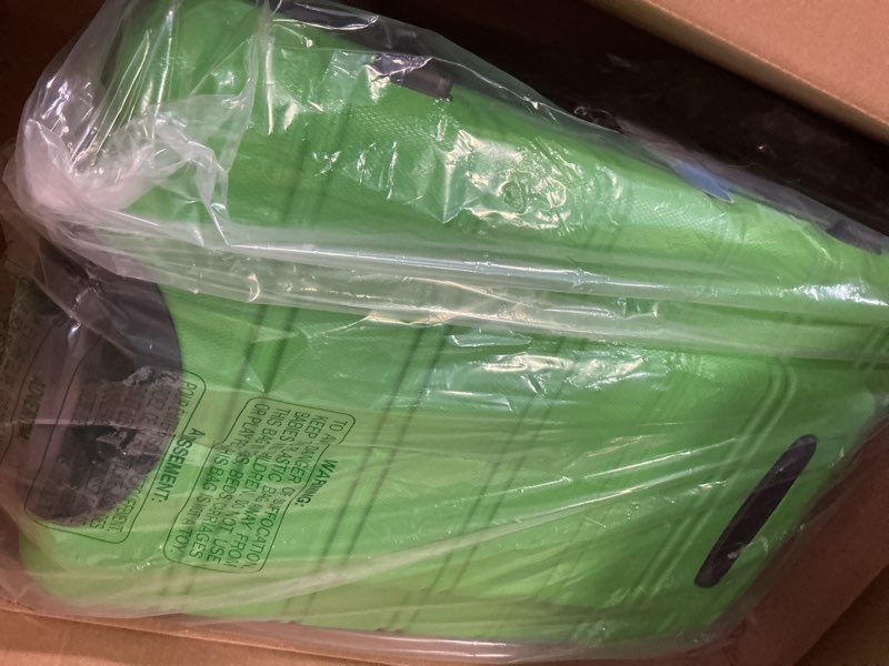 Condition photo showing Good Condition for Rockland Melbourne Hardside Expandable Spinner Wheel Luggage, Green, Checked-Large 28-Inch (F1603-GREEN) Checked Large 28\" GREEN