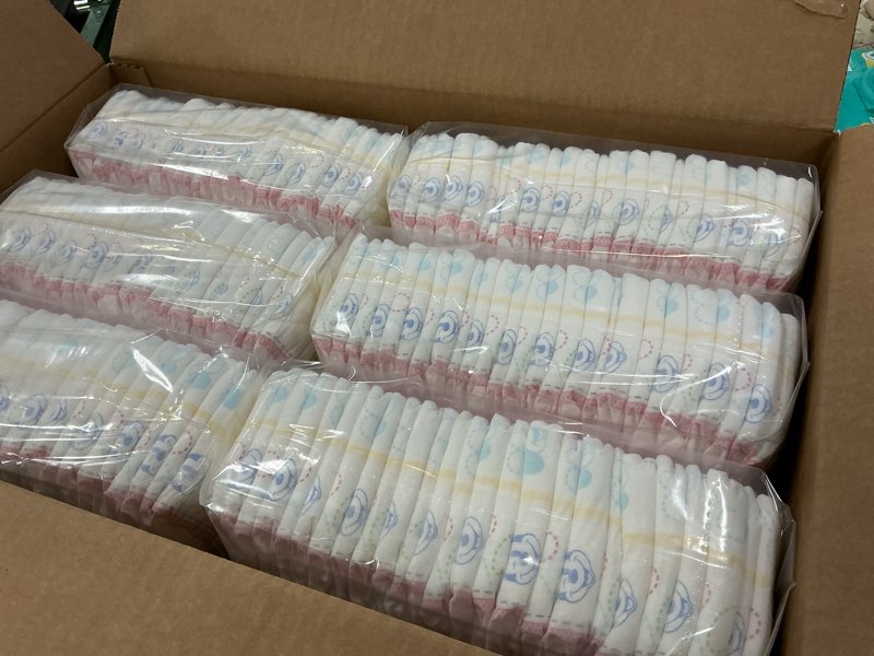 Condition photo showing New/Like New for huggies size 4 diapers, snug & dry baby diapers, size 4 (22-37 lbs), 150 count, packaging may vary