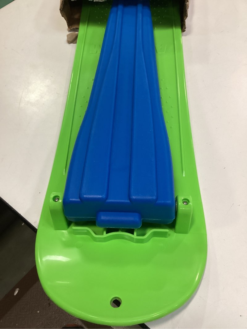 Condition photo showing Good Condition for Geospace Winter Fun Ski Skate, Foldable Snow Scooter, Ski Skooter, Snow Sled, and Kids Snowboard with LED Light – Multi-Purpose Portable Sandboard, Snow Skate, and Kids/Teenager Sled for All Ages Green