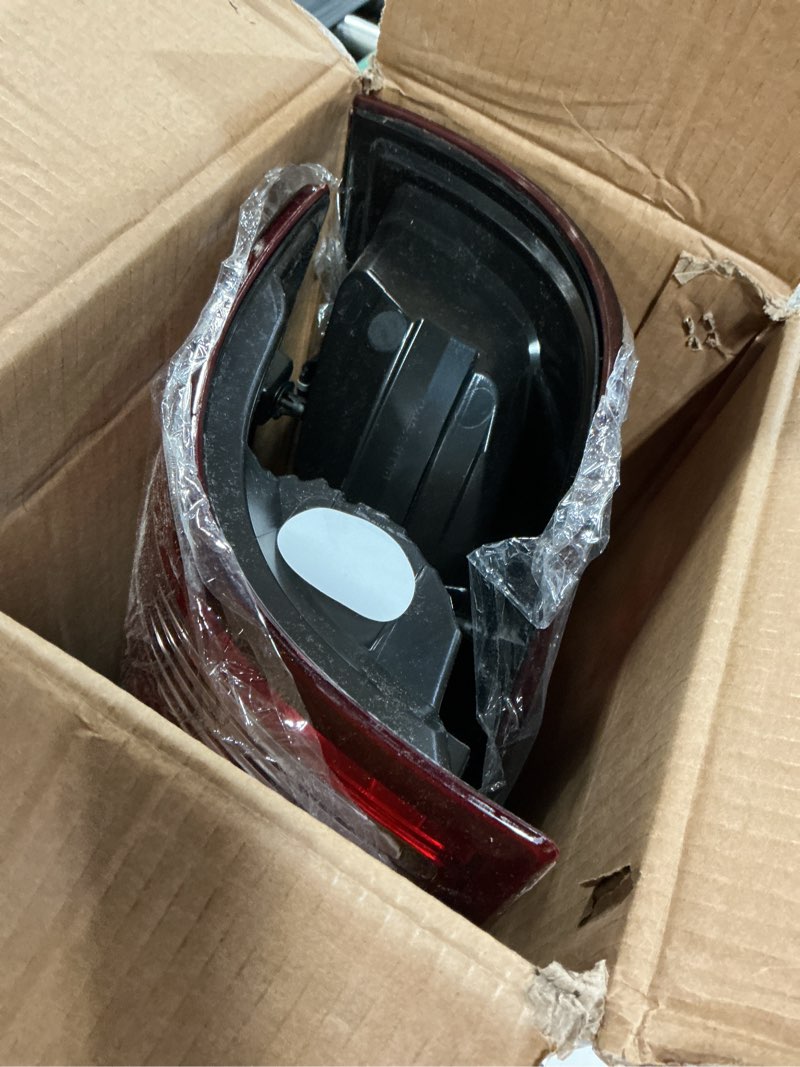 Condition photo showing Good Condition for pit66 tail lights fit dodge ram 1500 2009-2018/fit ram 2500 3500 2010-2018 fit 2009-2018 dodge ram 1500 left&right