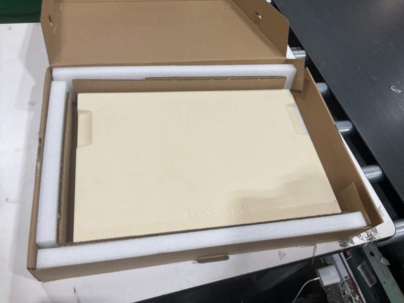 Condition photo showing New/Like New for large pizza stone, 20"x13.5" rectangular pizza stone for oven grill bbq, baking stone for pizza bread with unique built-in 4 handles design 20" x 13.5" x 0.67"