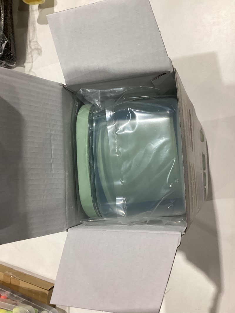 Condition photo showing New/Like New for White Elephant Gifts Christmas Stocking Stuffers, Ice Cube Tray for Stanley Tumbler 20-40oz, Silicone Ice Molds for Freezer, Ice Maker for Whiskey, Coffee, BPA-free, Gift for Men(Green)