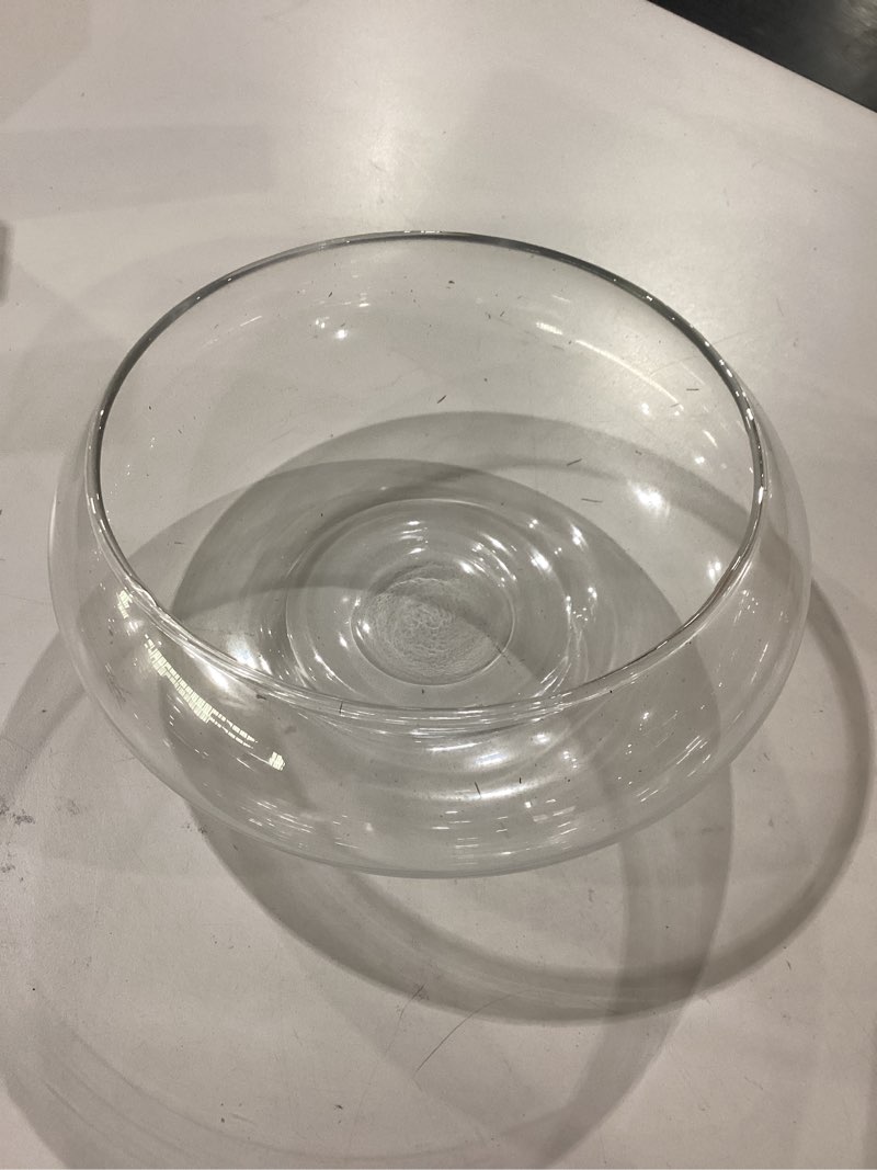 Condition photo showing New/Like New for Baderke 3 Pcs Hydroponic Planter Lotus Flower Pot Planter Lotus Bowl Clear Glass Fish Bowl Vase for Planting Indoor Home Decor Water Lily Narcissus Planting Water Lily (7.09in) 3 7.09in