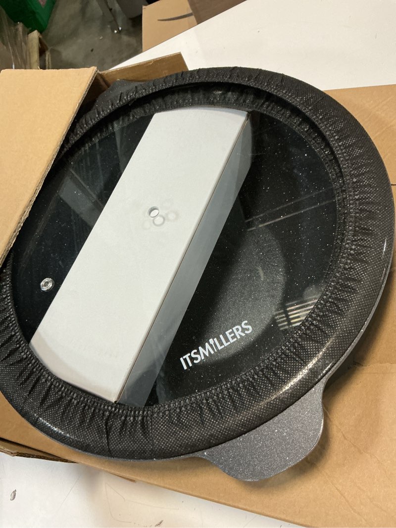 Condition photo showing New/Like New for Nonstick Wok and Stir Fry Pan 12.5 inch with Spatula, Die-cast Aluminum Scratch Resistant Healthy Wok with Free-standing Lid