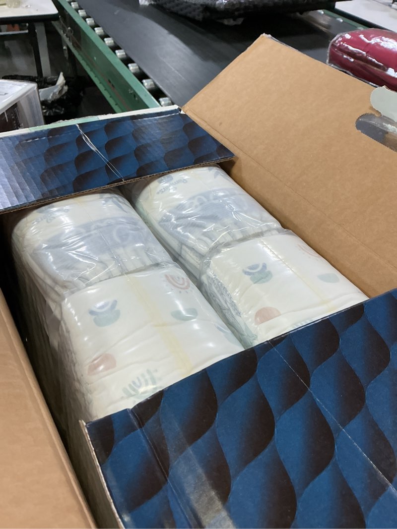 Condition photo showing New/Like New for pampers pure protection baby diapers, size 4 (22-37 lbs), 108 count, up to 100% leakproof, premium plant-based skin protection, hypoallergenic soft diapers