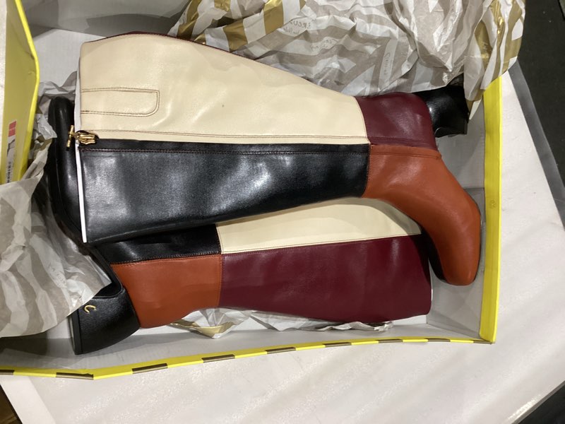 Condition photo showing Good Condition for Circus NY by Sam Edelman womens Oaklyn 6.5 Black/Ginger Coppe