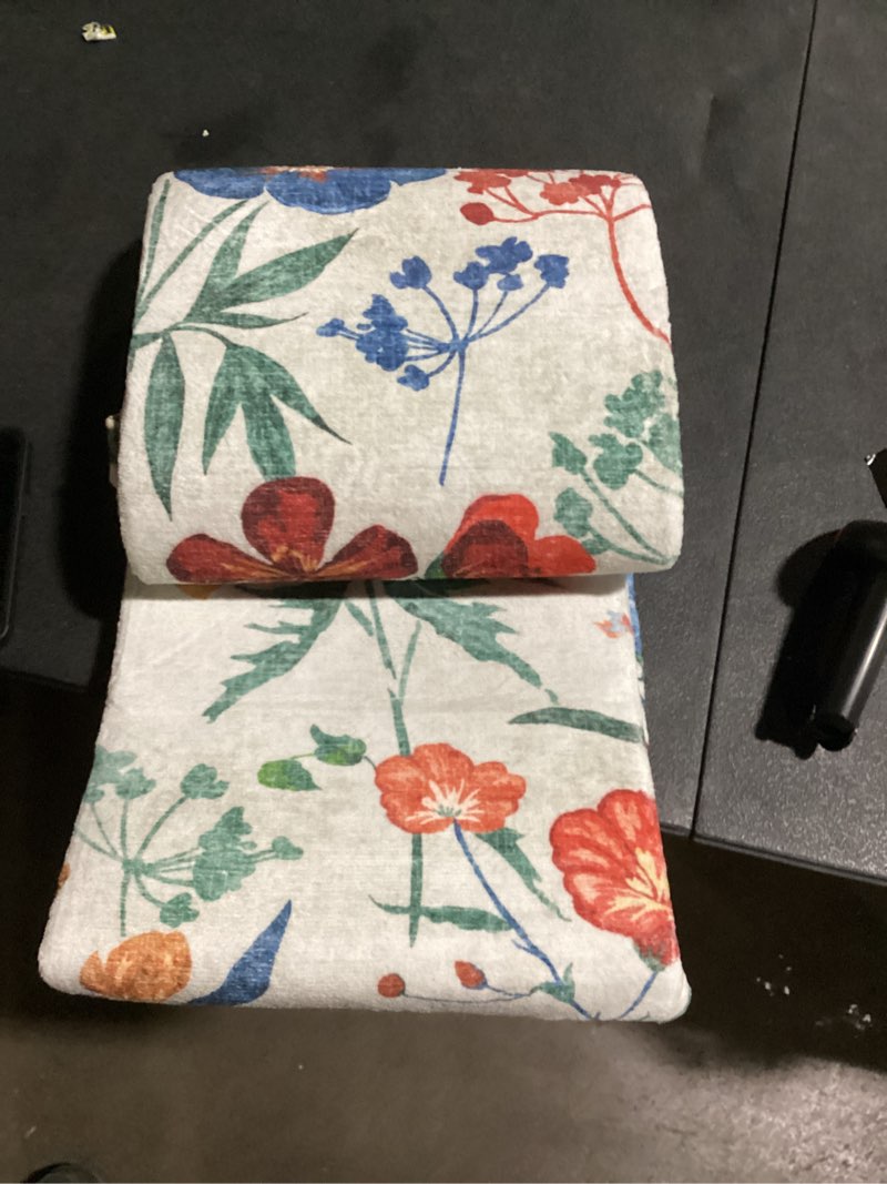Condition photo showing Good Condition for beige area rug 8x10 boho living room rug floral washable bedroom carpet non slip winter indoor rug large low pile accent rug lightweight throw rug for office dining room farmhouse