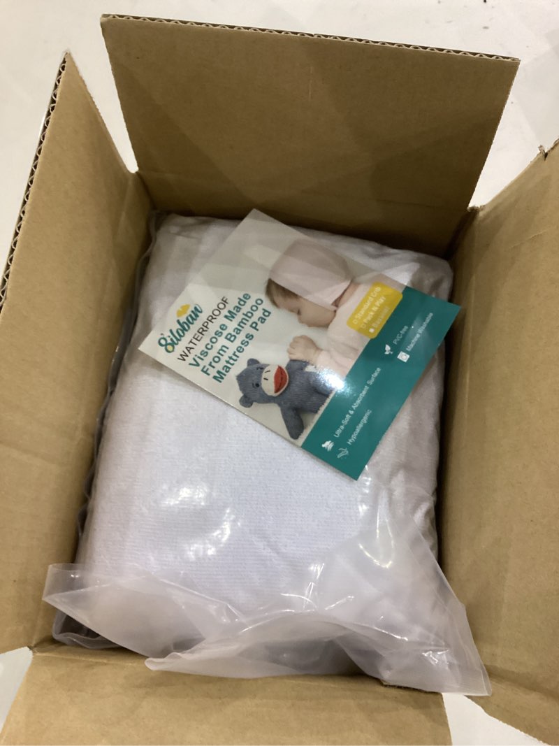 Condition photo showing Good Condition for Waterproof Bassinet Mattress Pad Cover Compatible with Maxi-COSI Iora/Swift Lightweight Portable Bassinet, 2 Pack, Ultra Soft Surface, Breathable and Easy Care Rectangular for Maxi-COSI Iora Bedside Bassinet