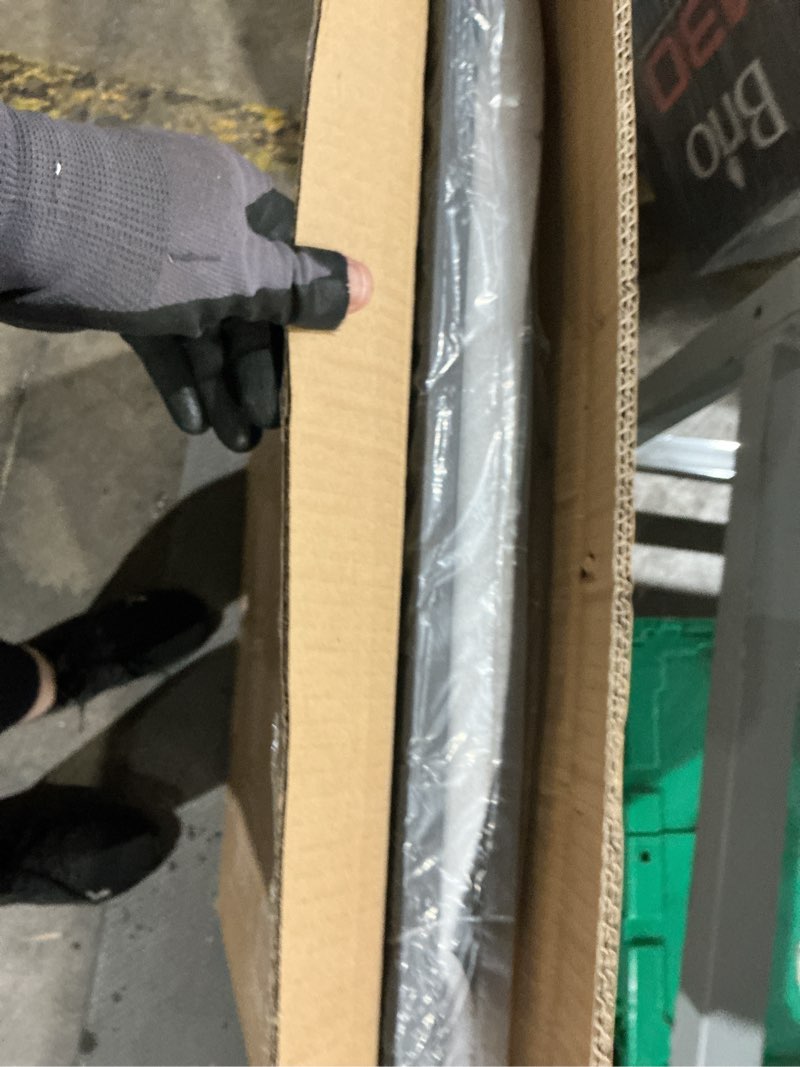 Condition photo showing Good Condition for mom's choice-grownsy baby gate for stairs, 30.5"-48.4" pressure mounted baby gate for top of stair&doorway with y-spindle rods, anti-trip pedal, wide stairs dog gate easy install w/red reminder,black black 29"-48"*30"