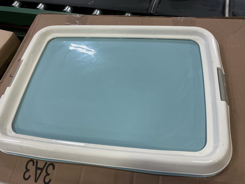 Condition photo showing Good Condition for IRIS USA Pee Pad Holder - For Small Sized Dog and Puppy Pee Pads, Secured Latches, Non-Skid Feet, High Polish Finish for Easy Cleaning, Leak Protection, Fits 17"x23" Pad, Blue 17" x 23" Blue