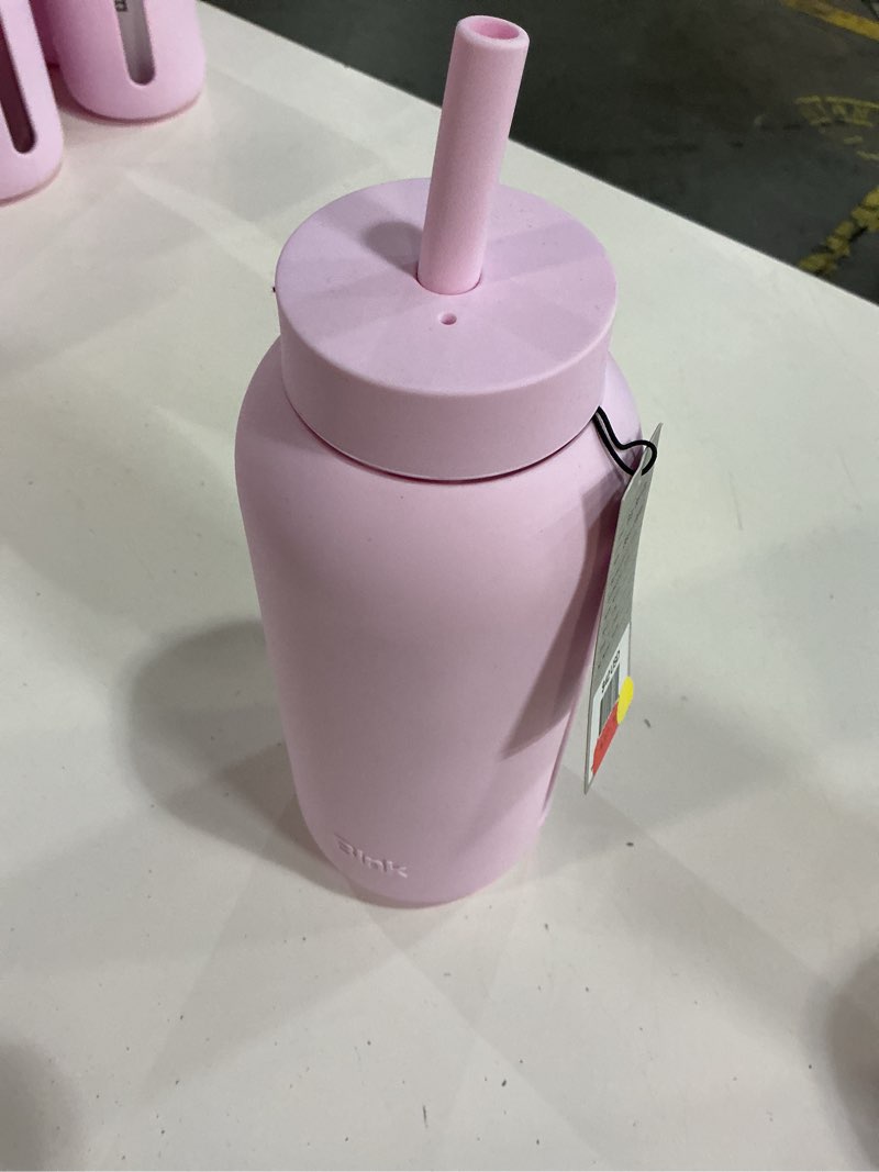 Condition photo showing New/Like New for bink 36 oz. big bottle with straw cap