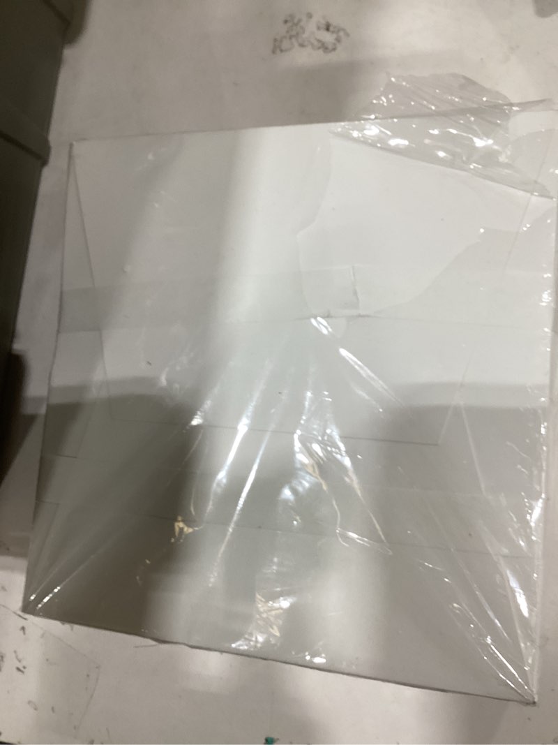 Condition photo showing New/Like New for HUAPRINT White Paper Bags with Handles,Gift Bags Bulk 12 Pack,8x8x8inch Square Size,Paper Shopping Bags, Kraft, Party, Favor, Birthday,Goody, Take-Out, Merchandise, Retail Bags 8x8x8 Inch (Pack of 12) White