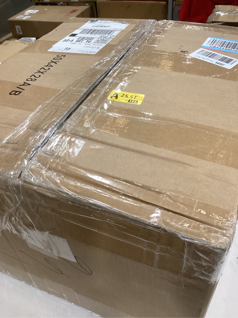 Condition photo showing Good Condition for Area rug