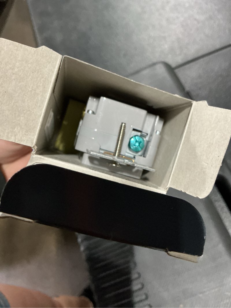 Condition photo showing Good Condition for eaton 20-amp 125-volt gfci residential decorator outlet, gray