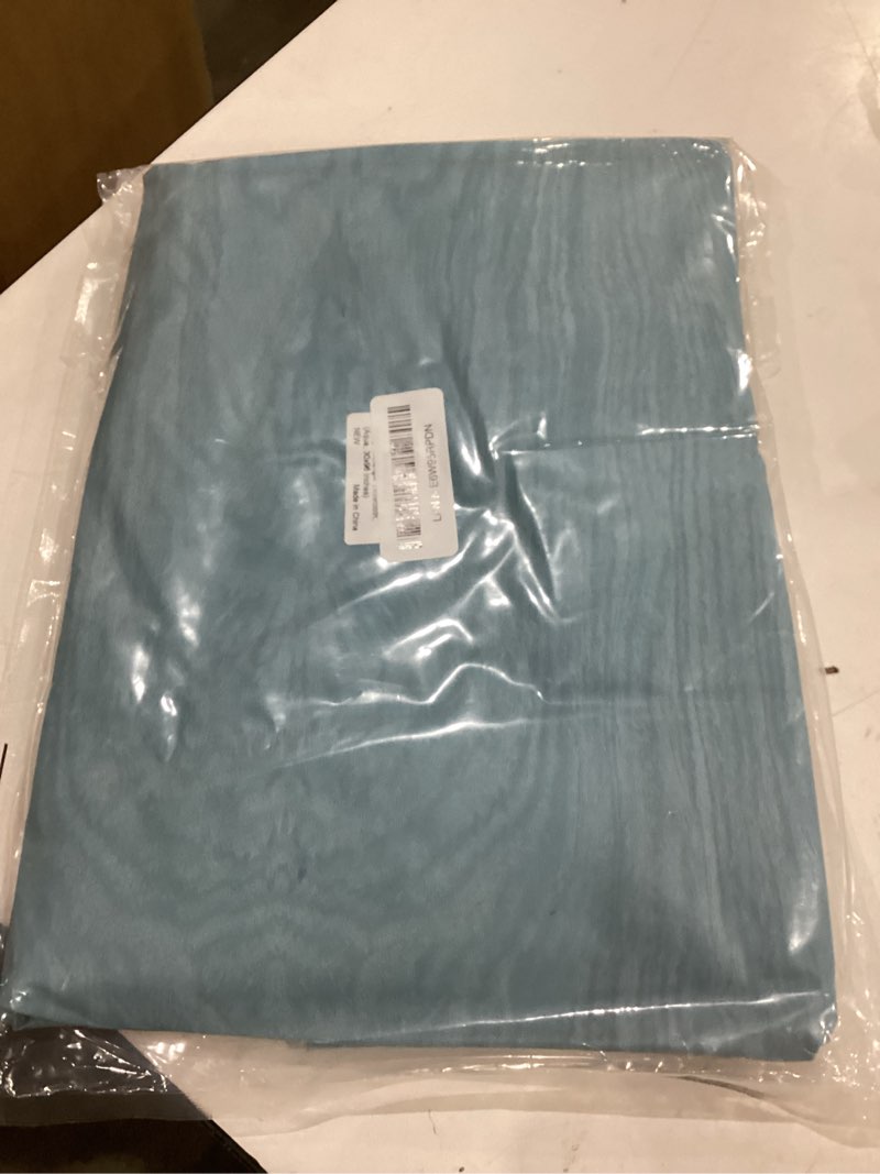 Condition photo showing New/Like New for smiry rectangle table cloth, waterproof plastic table cover for 8ft tables | elastic fitted picnic tablecloth, wipeable flannel backed vinyl tablecloths for camping, dining, outdoor (aqua, 30" x 96") aqua 96" x 30" (rectangular)