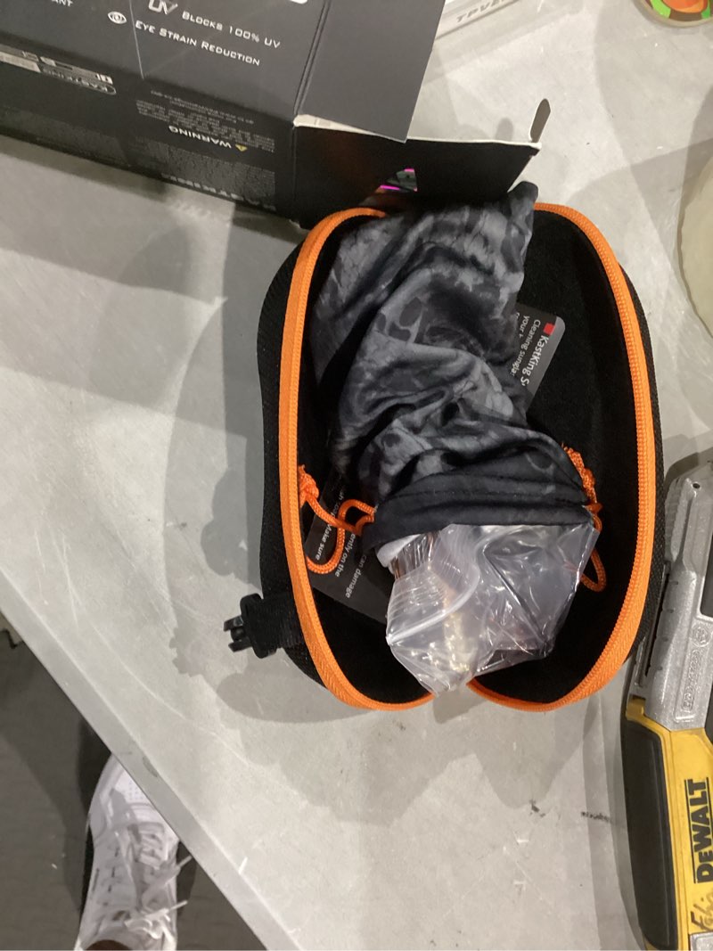 Condition photo showing Good Condition for kastking alsea polarized bifocal sports sunglasses, purivex water & salt repellent, grilamid frame, fishing, men women transparent gray frame, rose gold mirror bifocal+2.5