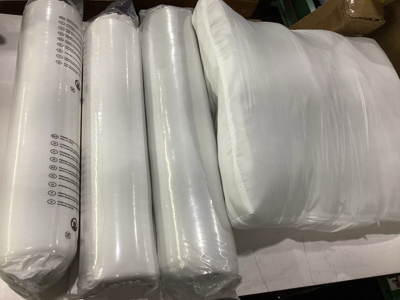 Condition photo showing Good Condition for 24x27.5 inch outdoor deep seat cushions set of 2,thick high-density foam, water-resistant, piped edges & ykk hidden zipper for patio furniture,chili 24"x27.5"x4.7" 2sets chili