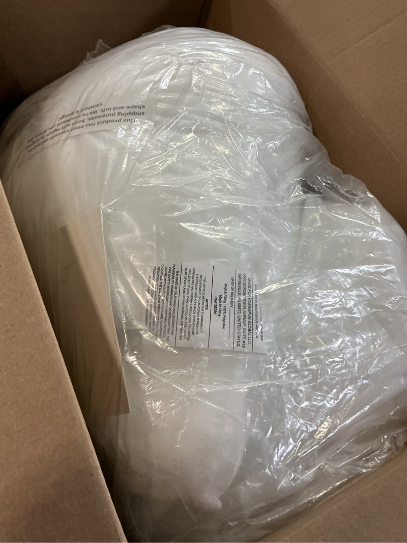 Condition photo showing Good Condition for lane linen 16x16 throw pillow insert - set of 4 white inserts for decorative pillow covers for bed, decorative pillows for bed, couch pillows, throw pillows for couch 16" x 16" 01: white