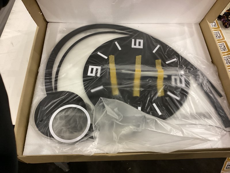 https://lotting-media.assets.bidfta.com/lotting_2ef8985a-cbe8-4897-9dab-139526264fe3