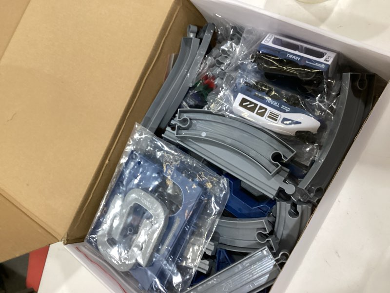 Condition photo showing New/Like New for Wdmiya Train Sets for Boys 4-7, 104 Pcs Battery Operated Train Set with Tracks(Magnetic Connection), Compatible with Thomas, Brio, Chuggington, Gifts for 3 4 5 6 Years Old (City Blue 104 Pcs)