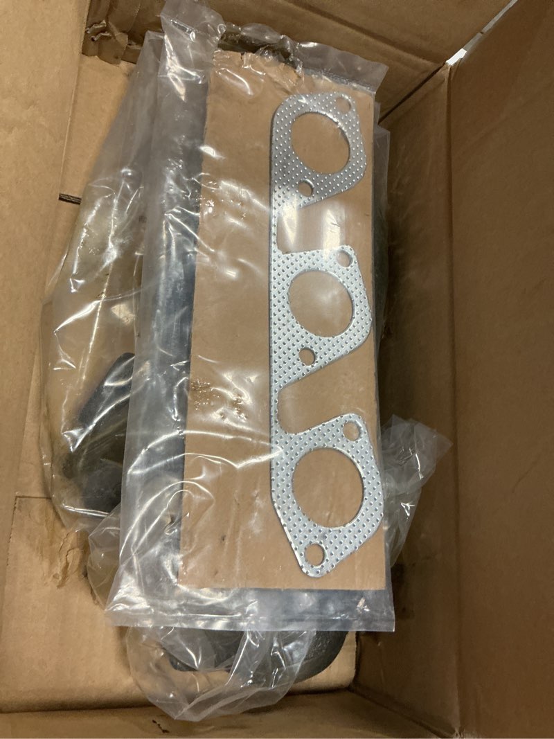 Condition photo showing Good Condition for exhaust manifold kit with includes required gaskets and hardware compatible with 2004-2005 trailblazer & envoy, 2004-2005 rainier, 2003-2005 ascender bravada 9-7x 4.2l l6 oe: 674-777 epa