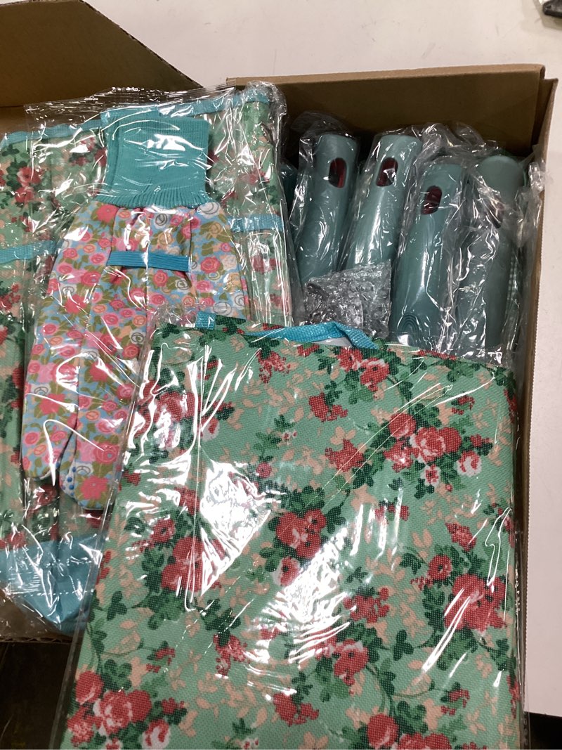 Condition photo showing Good Condition for Garden Tools Set, JUMPHIGH 10 PCS Heavy Duty Gardening Tools Includes Hand Trowel Rake Weeder Pruner, Gardening Gifts for Women, Garden Kit with Tote Bag, Apron, Gloves, Kneeling Pad Blue Green