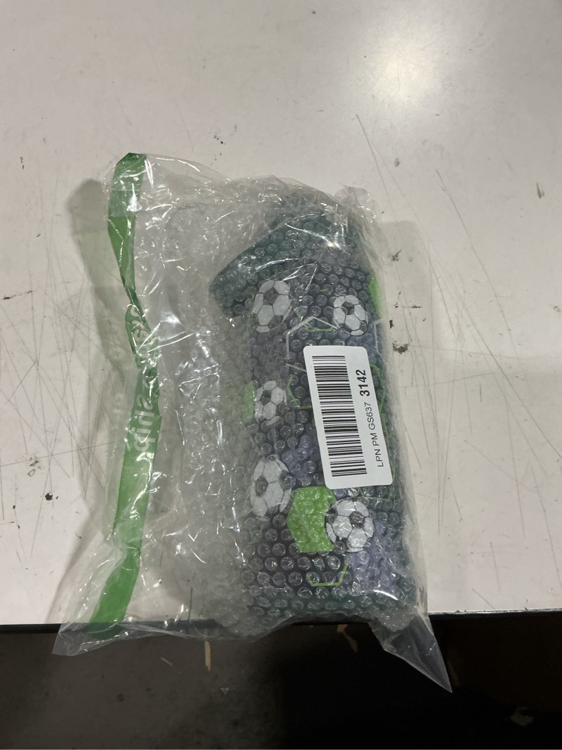 Condition photo showing Good Condition for soccer water bottle 32oz stainless steel, travel tumbler vacuum chug lid aesthetic sport for boys men friends dad brothers, gifts for fathers day birthday christmas soccer 4