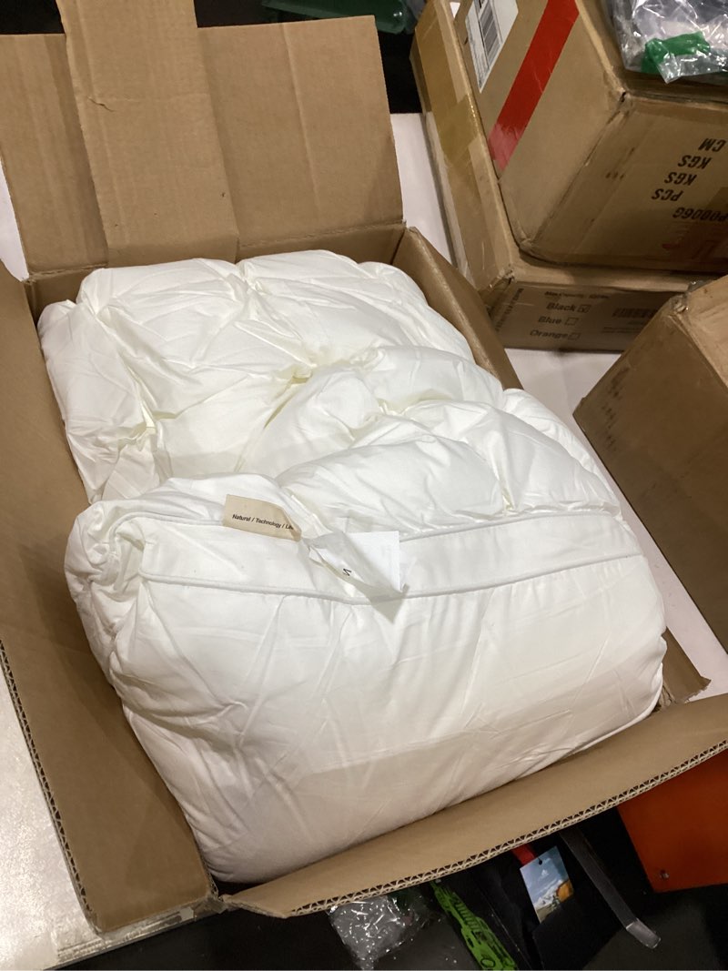 Condition photo showing As Is for Beckham Hotel Collection Bed Pillows Standard/Queen Size Set of 2 - Original Soft Down Alternative Pillow for Sleeping - Soft Support for Back, Stomach or Side Sleepers Queen / Standard White