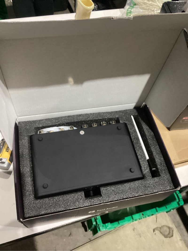 Condition photo showing New/Like New for Fosi Audio LC30 VU Meter Amplifier Speaker Selector Switch Box Audio Visualizer 2 in 2 Out Vintage Switcher for High Power Stereo Class A, B, AB, D, Tube Amps Home Audio Component with Remote Control