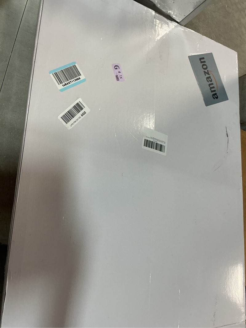 https://lotting-media.assets.bidfta.com/lotting_2f136e44-4480-4c19-8fce-51541506f58e