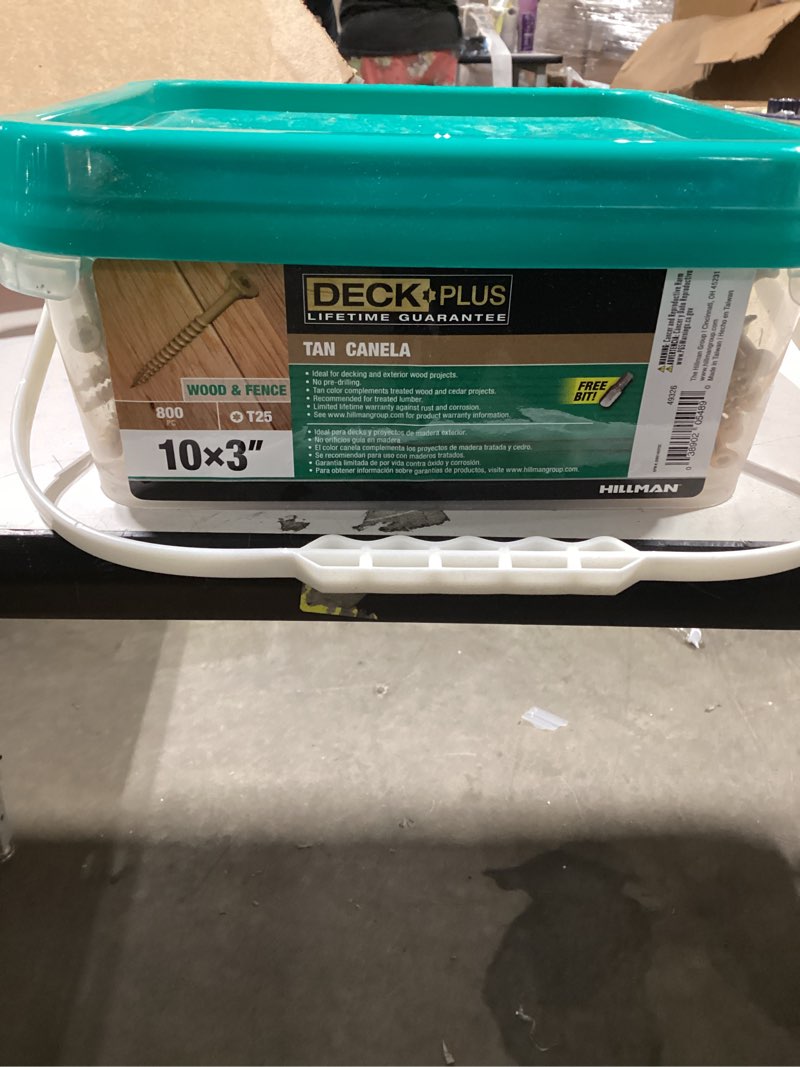 Condition photo showing New/Like New for Hillman D Screw 10X3 TAN 8KEG