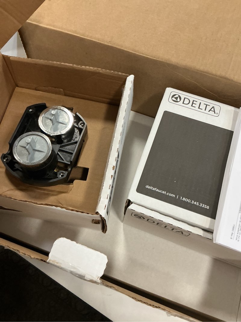 https://lotting-media.assets.bidfta.com/lotting_2f23dfc7-5d62-4ef7-b6f0-15b49eba7f39