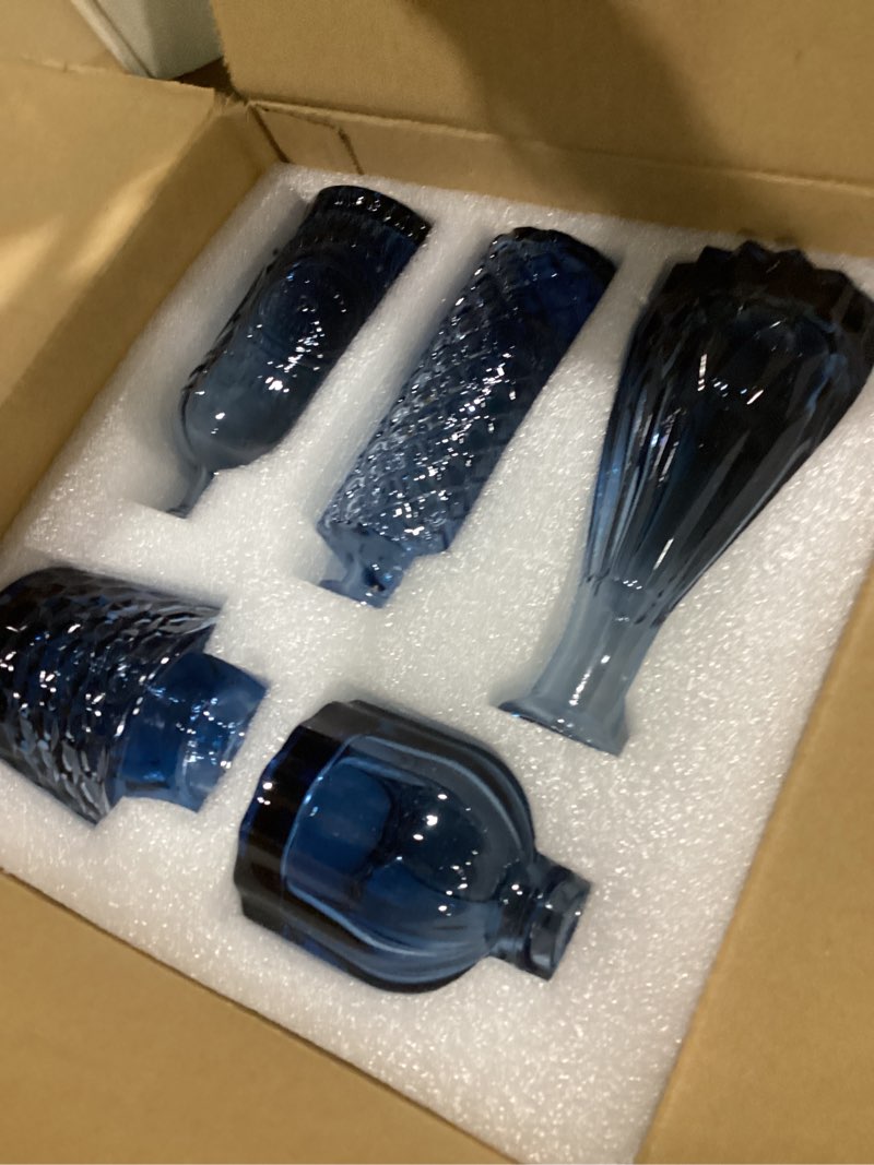Condition photo showing Good Condition for upbud navy blue glass bud vases set of 5, mini flower vase for centerpieces, small clear vases in bulk for wedding decorations, vintage vase for table, graduation, home décor standard-blue 5pcs