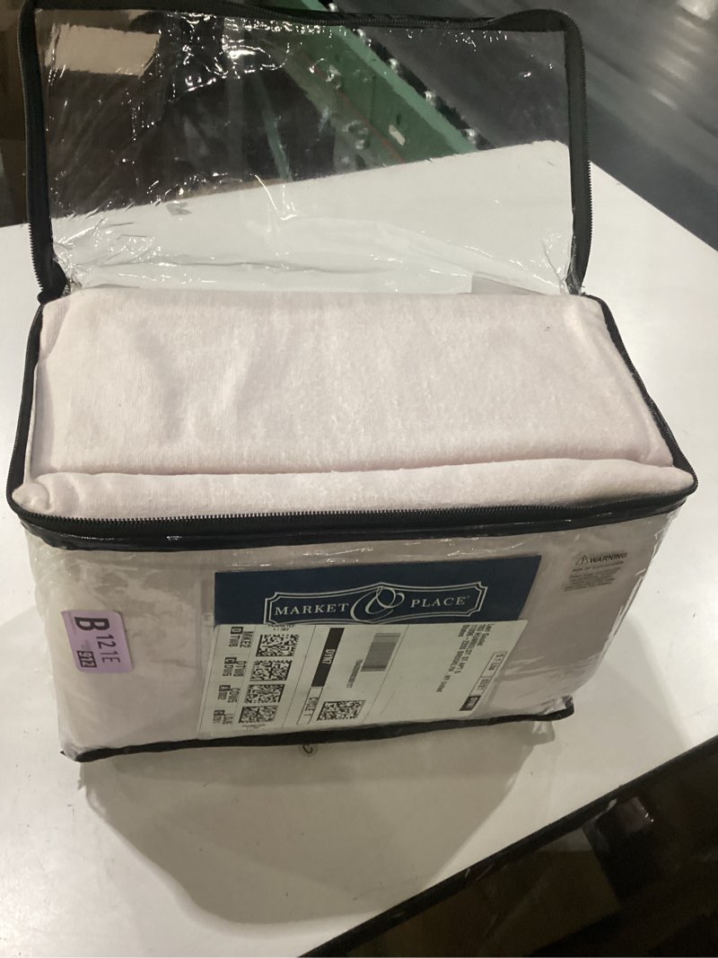 Condition photo showing New/Like New for Market & Place 100% Turkish Cotton Flannel Sheet Set | 4 Piece Deep Pocket Solid Cozy Winter Bed Sheets | Double Brushed for Extra Softness & Comfort | Chalet Collection (Full, Blush Pink) Blush Pink Full