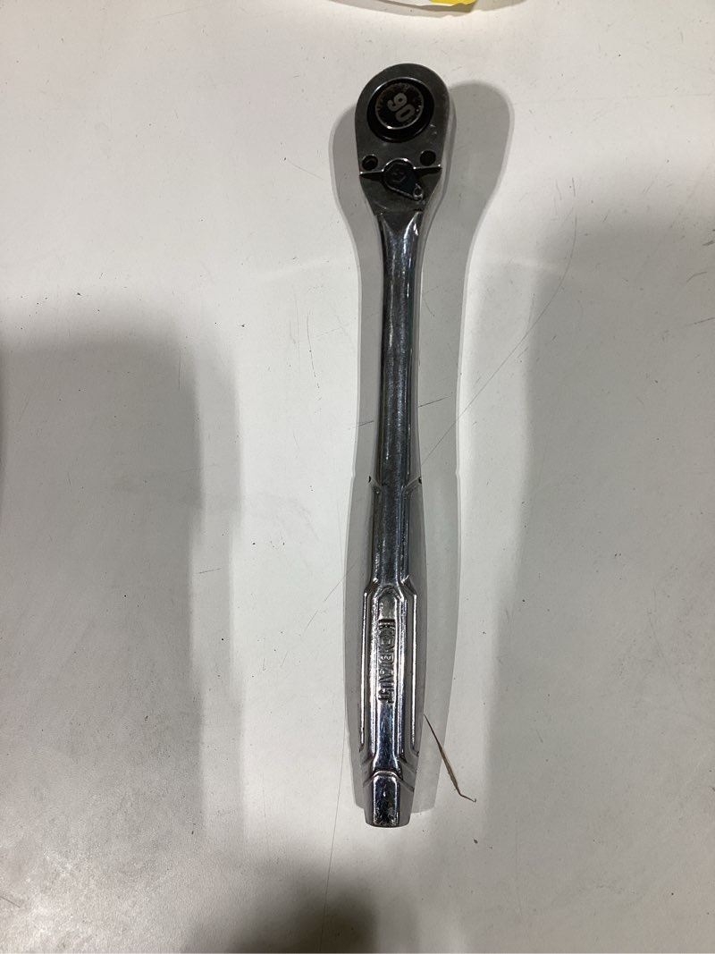 Condition photo showing Good Condition for Kobalt 90 -Tooth 3/8-in Drive Full polish Handle Ratchet