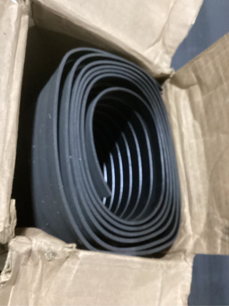 Condition photo showing Good Condition for (similar) rubber-cal 03_167_w_fr_10 fine rib corrugated rubber floor mats, 3ft x 10ft (size unsure) runners, black