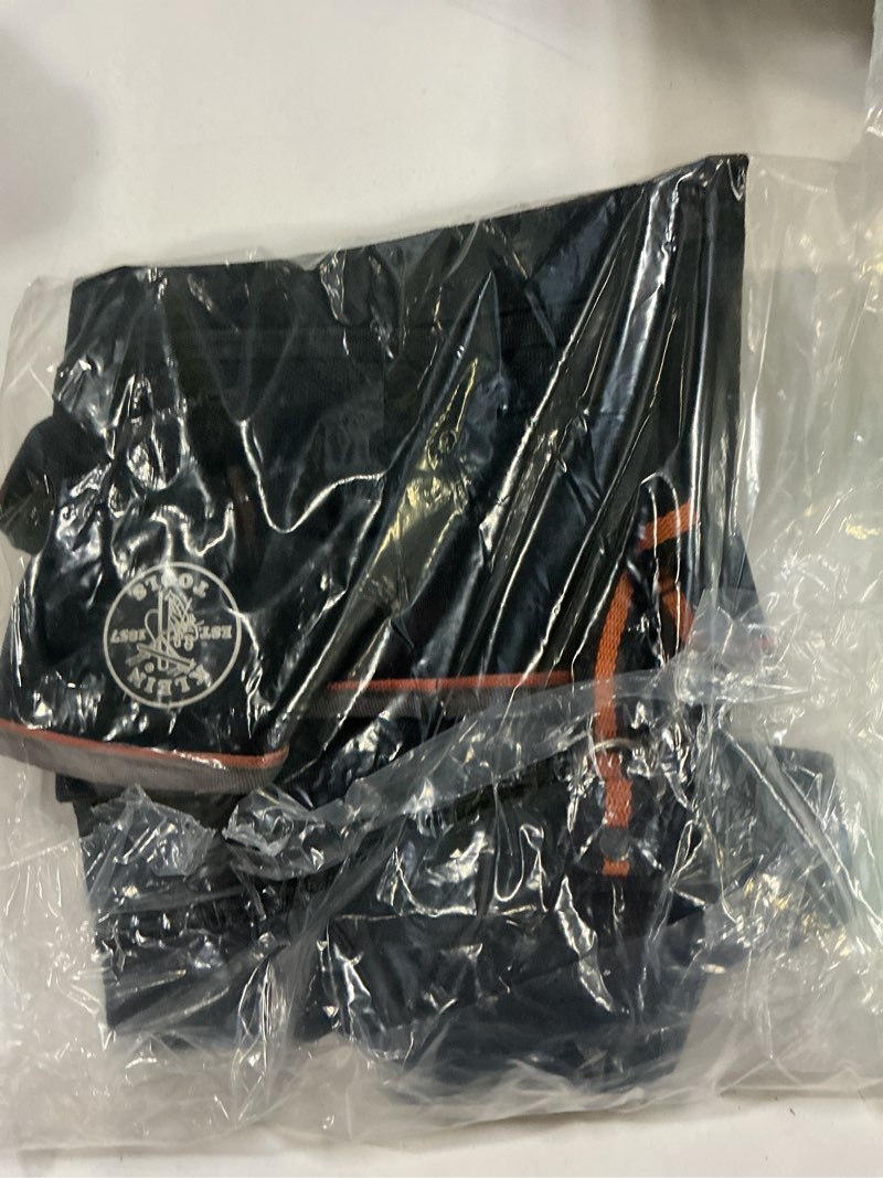 Condition photo showing Good Condition for klein tools 5244 tool apron, tape thong and four reinforced pockets for hand tools, waist size 32 to 53-inch 4-pocket