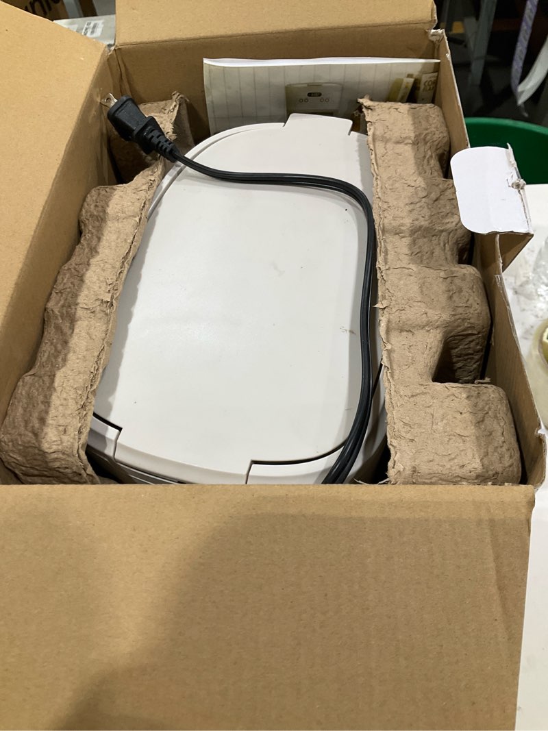 Condition photo showing Good Condition for bella 12 cup programmable coffee marker, reusable dishwasher safe accessories, easy lcd diaply, auto shutoff, 900 watt, oatmilk