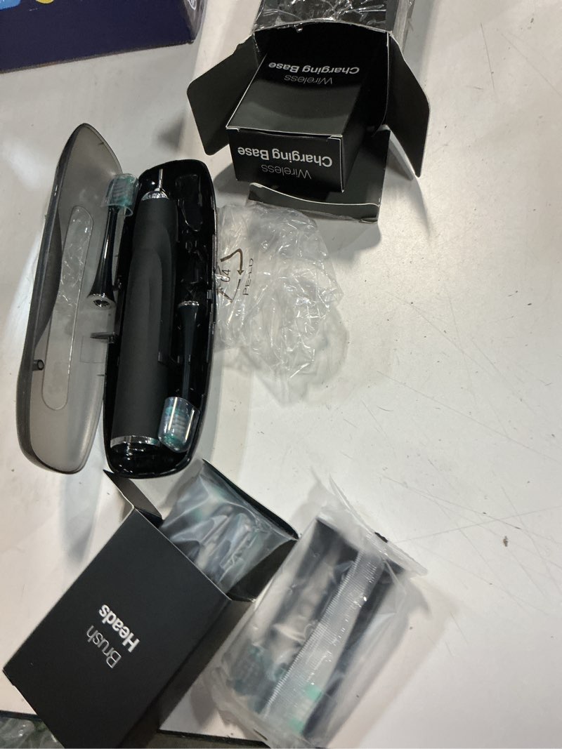 Condition photo showing Good Condition for Aquasonic Black Series Ultra Whitening Toothbrush – ADA Accepted Electric Toothbrush- 8 Brush Heads & Travel Case – 40,000 VPM Electric Motor & Wireless Charging - 4 Modes w Smart Timer 1 Count (Pack of 1)
