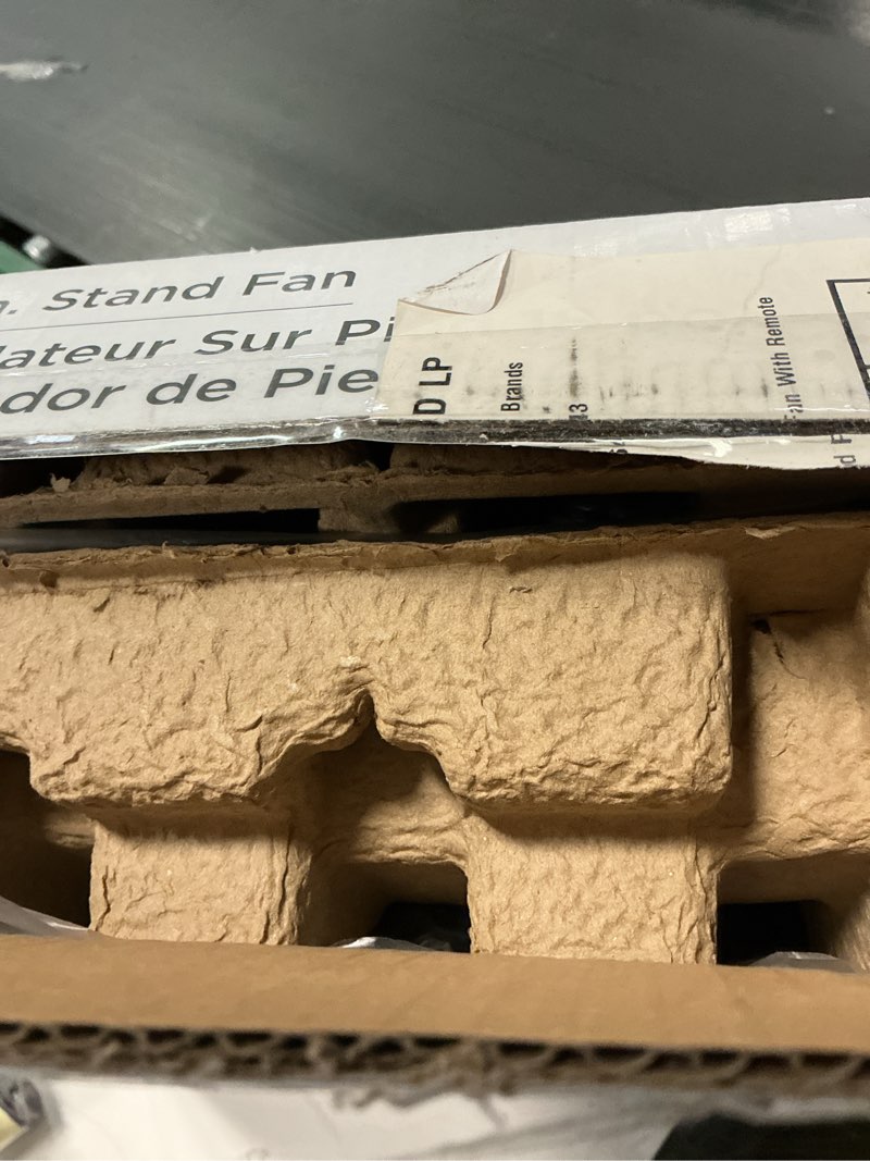 Condition photo showing New/Like New for BLACK+DECKER 18-Inch Stand Fan with Pedestal Base, Height Adjustable Pedestal Fan with Remote and Touch Control Panel, Free Standing Fan with 90-Degree Oscillating and 3-Speed Settings, Black Black 18"