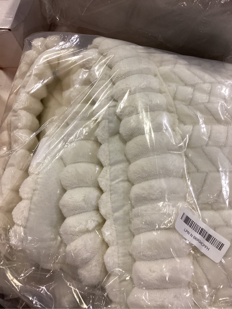 Condition photo showing New/Like New for Smiry Non Slip Couch Covers for Dogs, Fuzzy Pet Couch Covers for 2-3 Cushion Sofa Pet Friendly, Soft Sofa Slipcovers Cushion Furniture Protector Washable (Beige, 27.6" x 59") Beige 27.6" x 59"