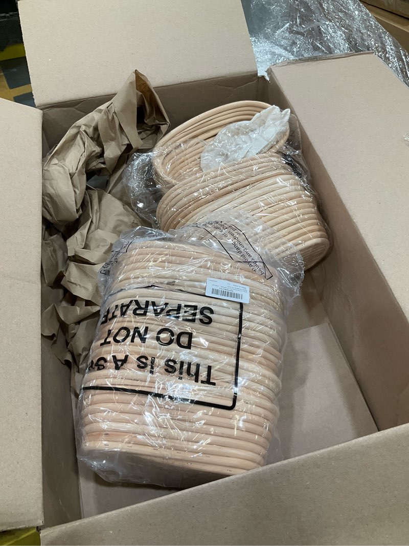 Condition photo showing Good Condition for gejoy 12 set bread proofing baskets oval shaped banneton dough proofing bowls kit with cloth liner and plastic scraper sourdough proofing basket for home sourdough bakers supplies (10 inch)