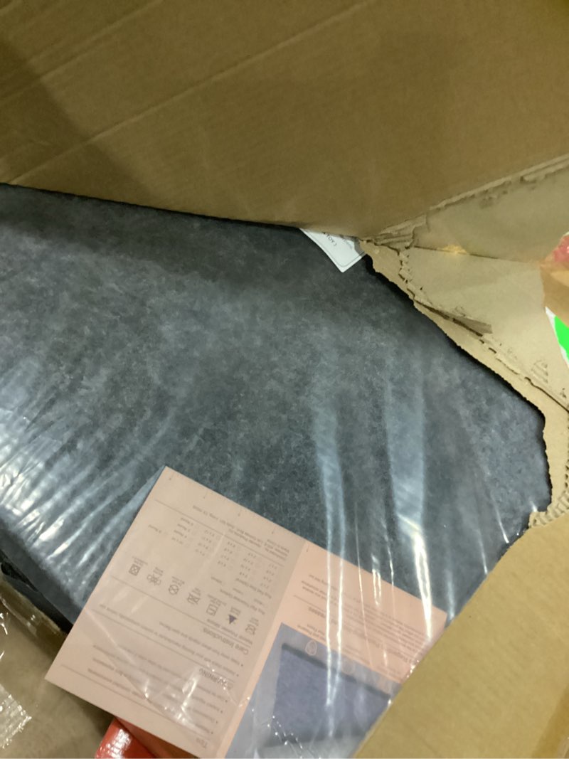 Condition photo showing New/Like New for Veken Non Slip Cushioned Rug Pad Gripper 8 x 10 Ft, Felt and Silicone Backing, 3/8 inch Thick Carpet Liner for Hardwood Floors and Finishes, Under Area Rugs Anti Skid Mat, Keep Rugs Safe and in Place 8' x 10' (Rectangular) 3/8" Thick