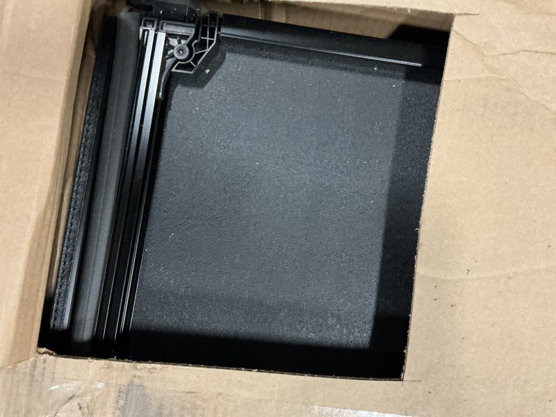 Condition photo showing Good Condition for Lund Hard Tri-Fold Hard Folding Truck Bed Tonneau Cover | 969167 | Fits 2019 - 2023 Chevy/GMC Silverado/Sierra, works w/ MultiPro/Flex tailgate (w/o factory side storage boxes) 6' 6" Bed (78")