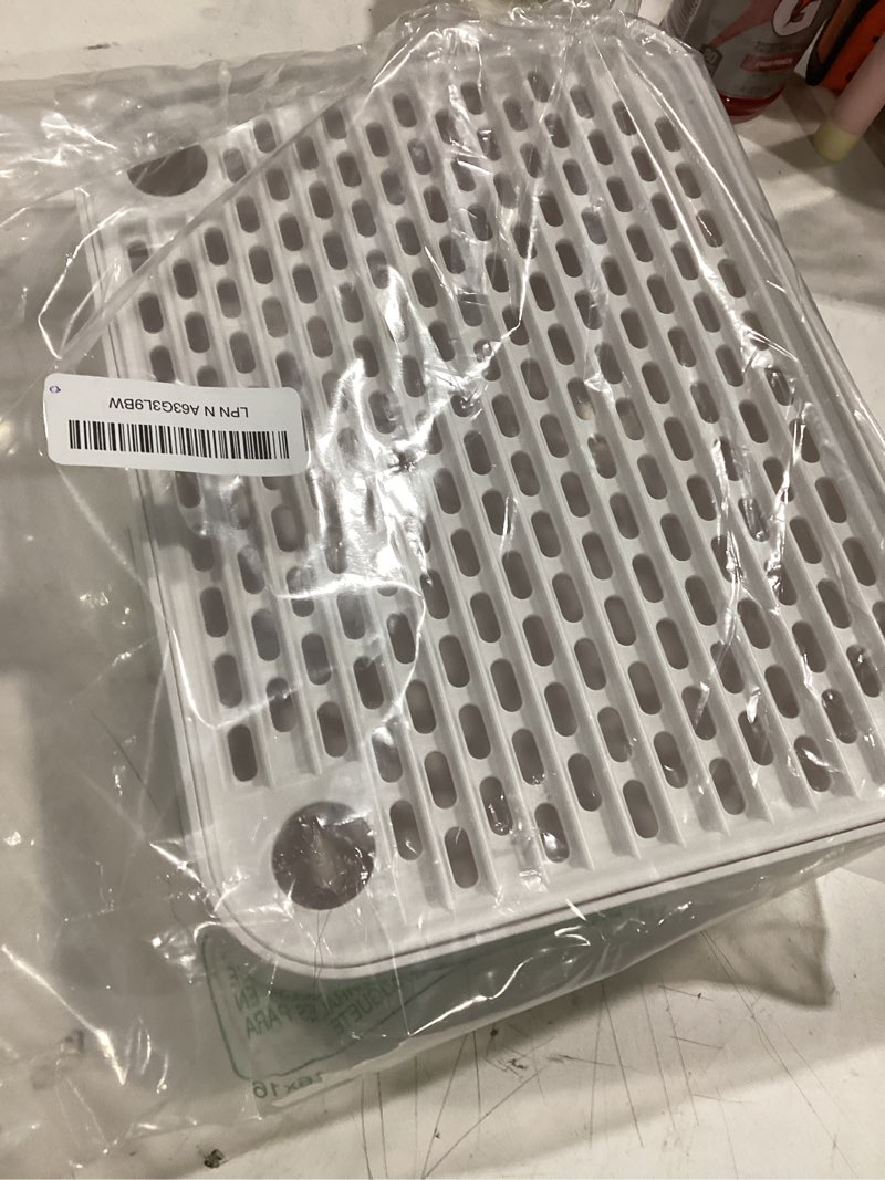 Condition photo showing Good Condition for Adjustable 3 Steps Litter Box Ramp, Cat Ramp for Litter Box with Litter Trapper, Litter Box Step for Small & Elderly Cats, Fits Automatic Litter Boxes (White)