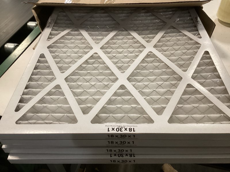 Condition photo showing Good Condition for Aerostar 18x30x1 MERV 11 Air Filter, 4 Count, ACTUAL SIZE (18x30x1 )HVAC, Air Conditioning & Furnace Filter for Dust, Pet Dander, Smoke & Allergies (MPR 1200 / FPR 7), Made in USA 4 PACK MERV 11 Advanced