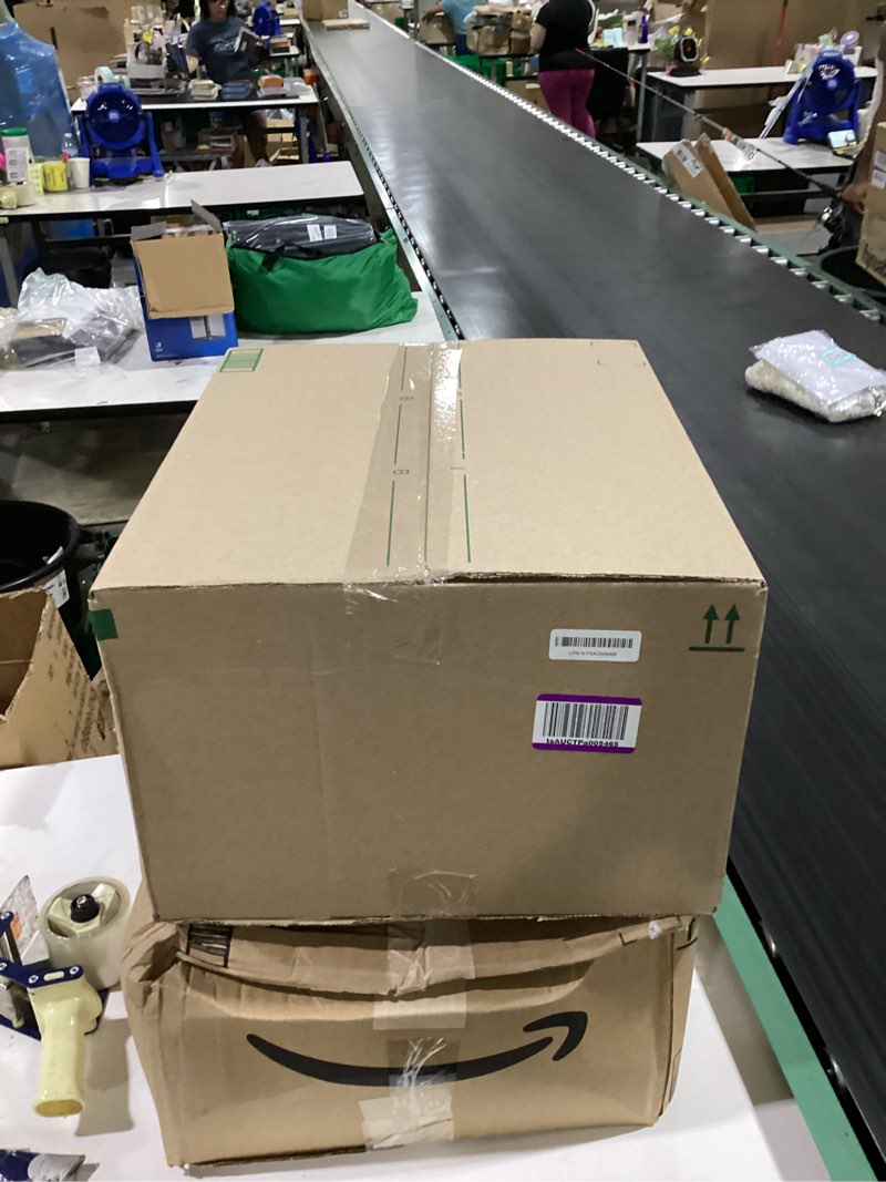 Condition photo showing Good Condition for iris usa airtight dog food storage container, up to 30 lbs, attachable wheels, for dog cat bird and other pet food storage bin, keep fresh, easy mobility, bpa free, navy