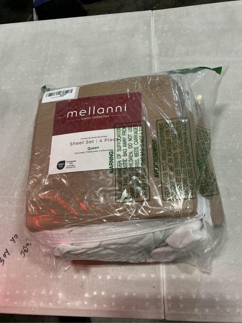 Condition photo showing Good Condition for mellanni queen sheets set - 4 pc iconic collection bedding - hotel luxury, extra soft, cooling bed sheets - wrinkle, fade, stain resistant (queen, white) 1102 white queen