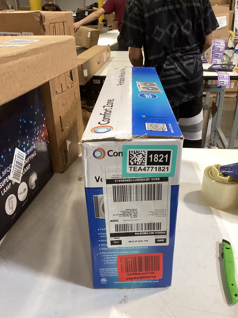 Condition photo showing New/Like New for comfort zone twin window fan with reversible airflow control, 9 inch, auto-locking expanders, 2 speed fan, dual fan, exhaust, airflow 9.84 ft/sec, ideal for home, kitchen, bedroom & office, cz319wt white 9"